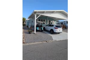 240 Lake Crest Loop, DAVENPORT