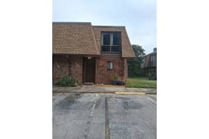 1836 CRYSTAL LAKE DRIVE, LAKELAND, FL 33801 - MLS#MFRB4902205