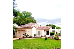 145 LA SERENA, WINTER HAVEN, FL 33884 - MLS#MFRB4902278