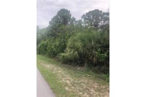 15529 ALDAMA CIR, PORT CHARLOTTE, FL 33981 Sold 03/21/25