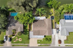3658 Lakewood Dr, Sarasota, FL 34232, Sold 11/19/21