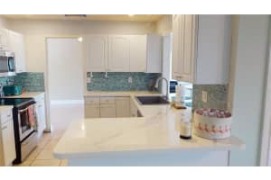 5170 Wilton Ct, North Port, FL 34287, Sold 02/25/22