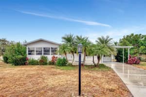 6769 Haki Ct, North Port, FL 34287, Sold 04/22/22
