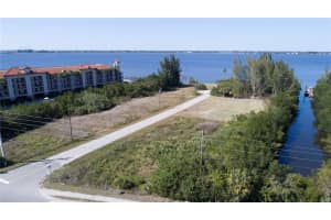 6162 LANDINGS WAY, PUNTA GORDA, FL 33950 - MLS#MFRC7455971