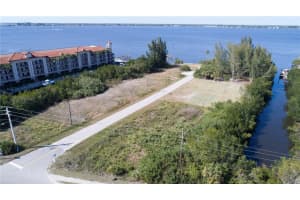6162 LANDINGS WAY, PUNTA GORDA, FL 33950 - MLS#MFRC7455971