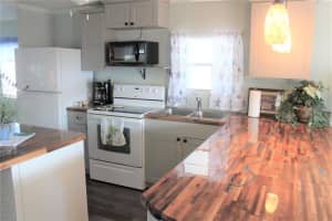 7466 Arbela St, Port Charlotte, FL 33981, Sold 04/13/22