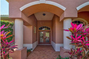 5319 Pine Shadow Ln, North Port, FL 34287, Sold 05/17/22