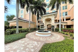 401 N POINT RD #301, OSPREY, FL 34229 Sold 08/16/22