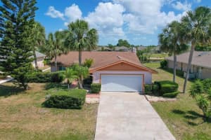 1330 ROOSEVELT DR, VENICE, FL 34293 Sold 08/31/22