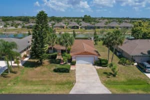1330 ROOSEVELT DR, VENICE, FL 34293 Sold 08/31/22