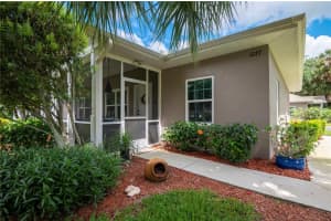 1227 RED OAK LN, PORT CHARLOTTE, FL 33948 Sold 08/15/22