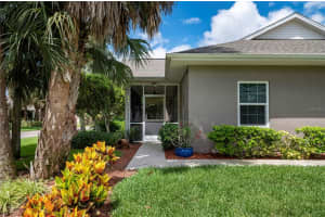 1227 RED OAK LN, PORT CHARLOTTE, FL 33948 Sold 08/15/22