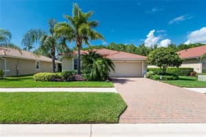 6260 FALCON LAIR DR, NORTH PORT, FL 34287 Sold 07/25/22
