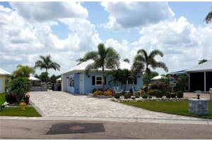 8132 SW BIMINI WAY, ARCADIA, FL 34269 Sold 02/17/23