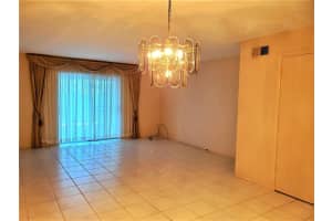 6777 WINKLER RD #132, FORT MYERS, FL 33919 Sold 10/19/22