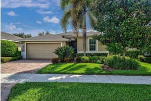 9303 COACHMAN DR, VENICE, FL 34293 Sold 10/31/22
