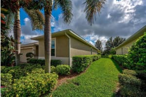 9303 COACHMAN DR, VENICE, FL 34293 Sold 10/31/22