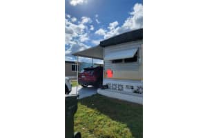 5724 Holiday Park Blvd, North Port, FL 34287, Sold 11/16/22