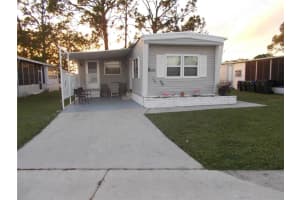 6883 HIKINA DR, NORTH PORT, FL 34287 Sold 01/12/23