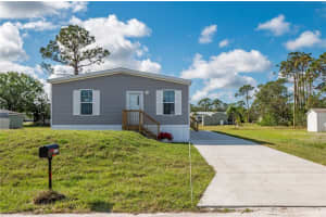 11337 PINEAPPLE RD, PUNTA GORDA, FL 33955 Sold 01/03/23