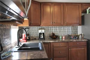 7389 HESTON STREET, PORT CHARLOTTE, FL 33981 Sold 02/28/23