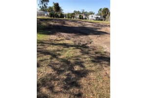 5636 HOLIDAY PARK BOULEVARD, NORTH PORT, FL 34287 Sold 12/09/25