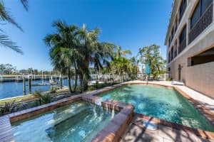 290 LEWIS CIRCLE, PUNTA GORDA, FL 33950 - MLS#MFRC7470056