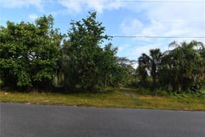 17450 POWELL AVENUE, PORT CHARLOTTE, FL 33948 - MLS#MFRC7470227