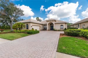 4991 White Ibis Dr
