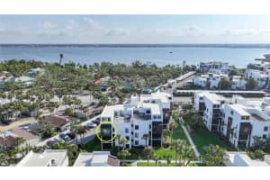 2950 BEACH ROAD, ENGLEWOOD, FL 34223 Sold 06/01/23