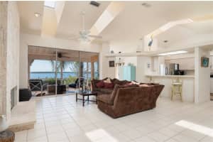 3290 PEACE RIVER DRIVE, PUNTA GORDA, FL 33983 Sold 09/12/23