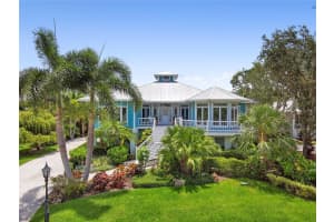 746 EAGLE POINT DRIVE, VENICE, FL 34285 Sold 08/22/23