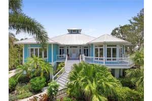 746 EAGLE POINT DRIVE, VENICE, FL 34285 Sold 08/22/23