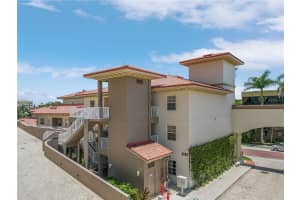 2080 1ST STREET, FORT MYERS, FL 33901 Sold 08/23/23