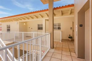 2080 1ST STREET, FORT MYERS, FL 33901 Sold 08/23/23