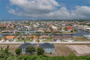2735 MAGDALINA DRIVE, PUNTA GORDA, FL 33950 Sold 05/07/25
