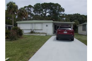 5472 HOLIDAY PARK BOULEVARD, NORTH PORT, FL 34287 Sold 11/09/23