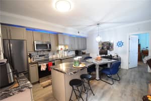 6321 ARAGON WAY, FORT MYERS, FL 33966 Sold 04/08/24