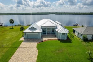 2968 PEACE RIVER DRIVE, PUNTA GORDA, FL 33983 Sold 10/13/23