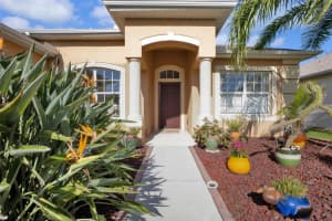 2800 SUNCOAST LAKES BOULEVARD, PORT CHARLOTTE, FL 33980 Sold 12/20/23