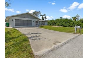 912 COLUMBIA TERRACE, PORT CHARLOTTE, FL 33948 Sold 09/10/24