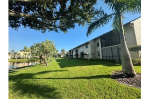 8685 CHARTER CLUB CIRCLE, FORT MYERS, FL 33919 Sold 01/23/24