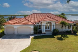 2920 PEACE RIVER DRIVE, PUNTA GORDA, FL 33983 Sold 12/08/23
