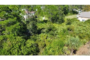 DE HERREDA DR, NORTH PORT, FL 34287 - MLS#MFRC7483024