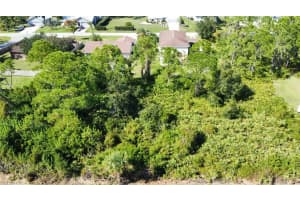 DE HERREDA DR, NORTH PORT, FL 34287 - MLS#MFRC7483024
