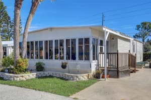 2100 KINGS HIGHWAY, PORT CHARLOTTE, FL 33980 Sold 09/12/24