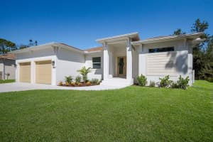 9453 Zorn St, PORT CHARLOTTE