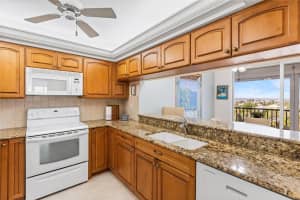 4753 ESTERO BOULEVARD, FORT MYERS BEACH, FL 33931 Sold 05/01/24