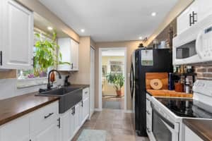 27209 CHULA VISTA DRIVE, PUNTA GORDA, FL 33955 Sold 04/03/24