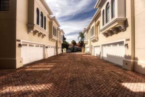 3806 VILLAS DEL SOL COURT, TAMPA, FL 33609 Sold 06/14/24